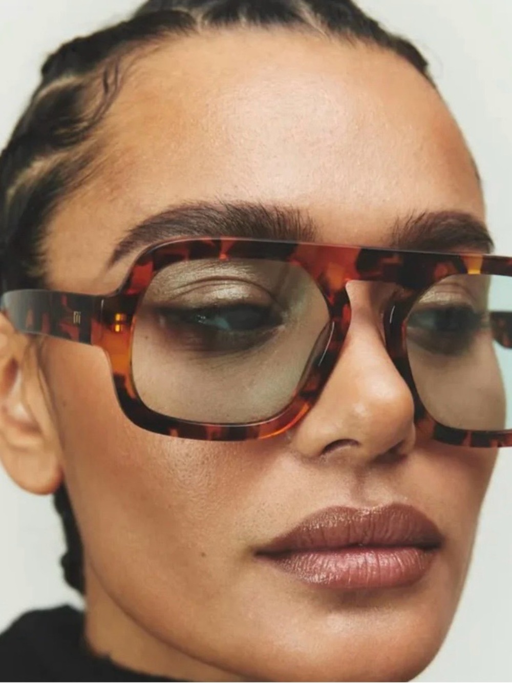 Elisa Johnson Jane Sunglasses - Picture 10 of 11